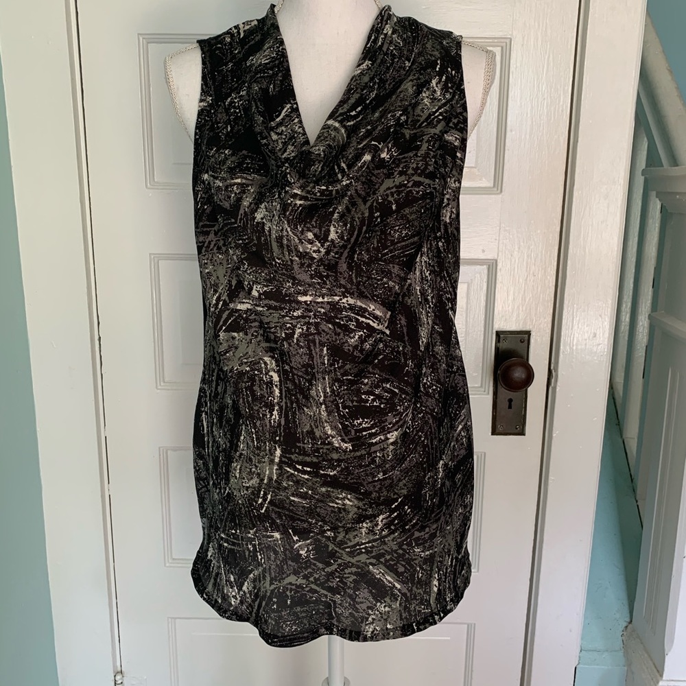 A Pea in the Pod Blouse Black, & White Sleeveless Medium